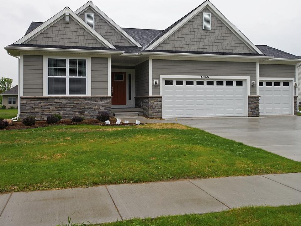 Floor plans and photos shown may include base features along with additional options and upgrades.