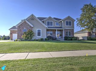 1211 Raptor Ln, Forsyth, IL 62535