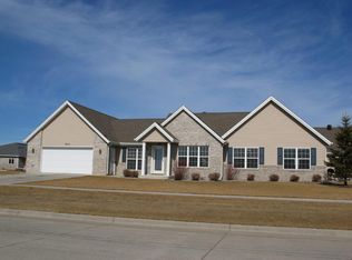 2914 40th Ave S, Grand Forks, ND 58201