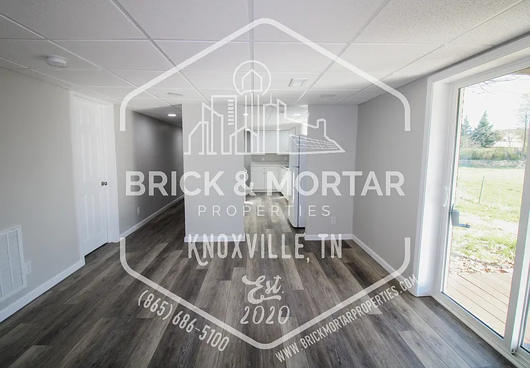 1731 Lively Rd — Photo 10