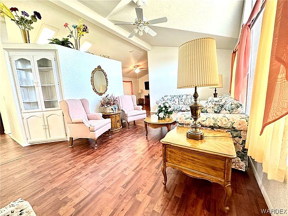 5th image of 776 Desert Crest Drive
