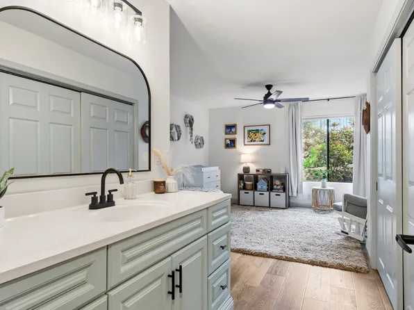 75-5863 Kuakini Hwy APT 104, Kailua Kona, HI 96740