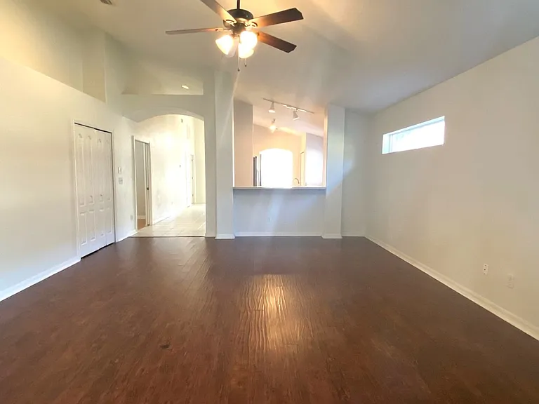 8 Lake Walden Trl — Photo 8