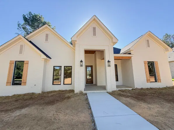 4675 College Ave, Conway, AR 72034