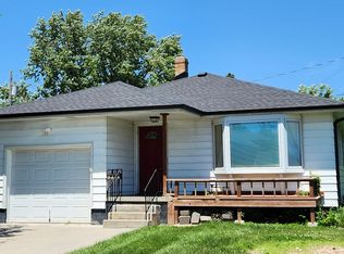 5218 Q St, Omaha, NE 68117