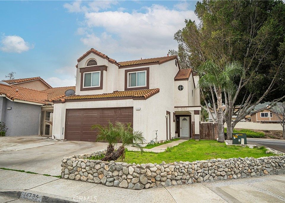 1st image of 14735 Cinnamon Dr