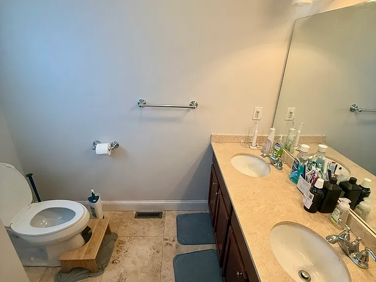 27 Antwerp St #2 — Photo 11