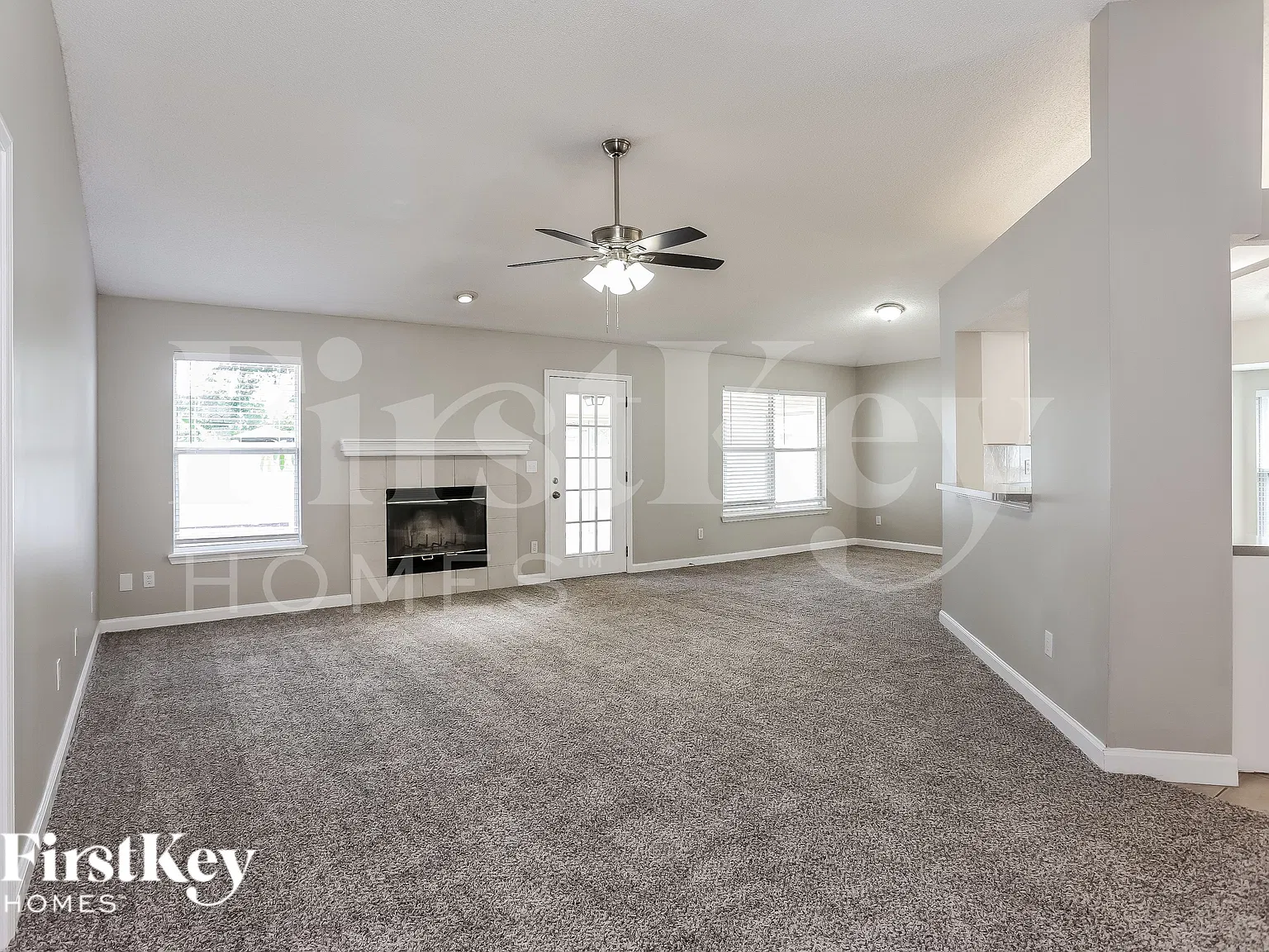 4 bed, 2.0 bath, 2086 sqft, $2,810 — Photo 4