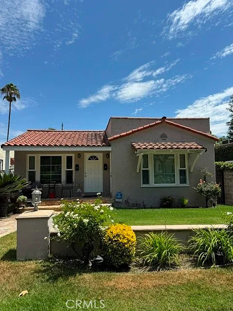 2 bed, 2080 sqft, $3,250 — Photo 1