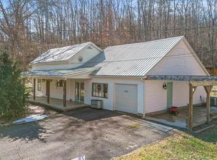 5503 Daniels Fork Rd, Ashland, KY 41102