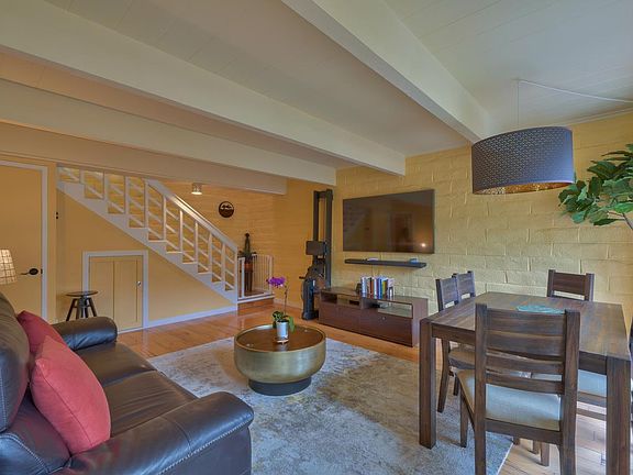 3rd image of 451 Dela Vina Ave APT 402