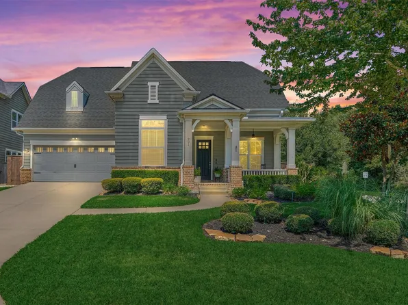 201 Cherry Oak Ln, Montgomery, TX 77316