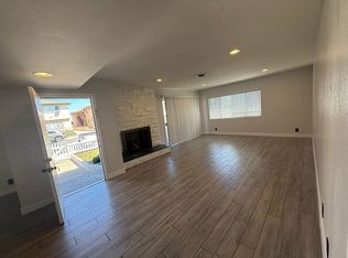 4086 W 142nd St, Hawthorne, CA 90250