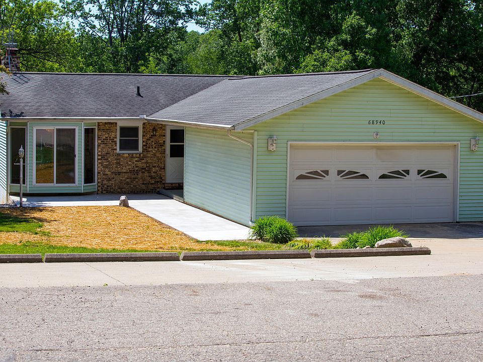 1st image of 68940 N Terrace Dr