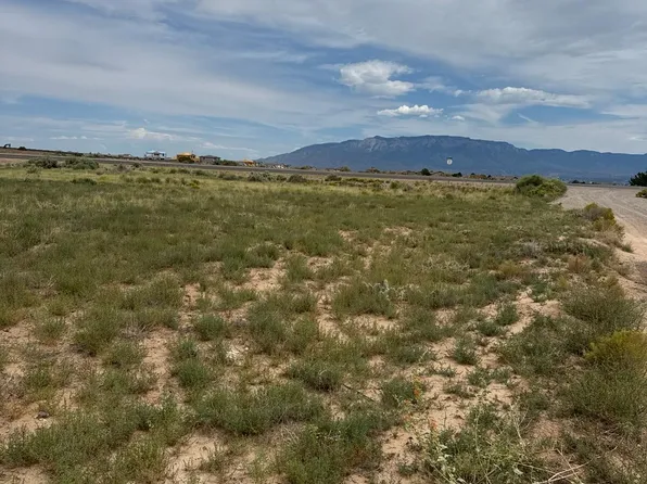 Hielo Rd NW, Albuquerque, NM 87120