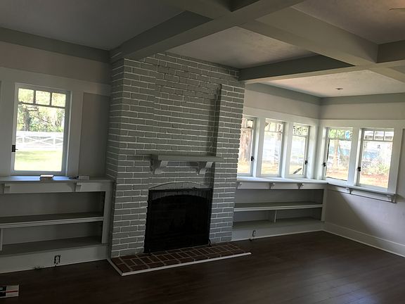 4th image of 1525 23rd Ave S