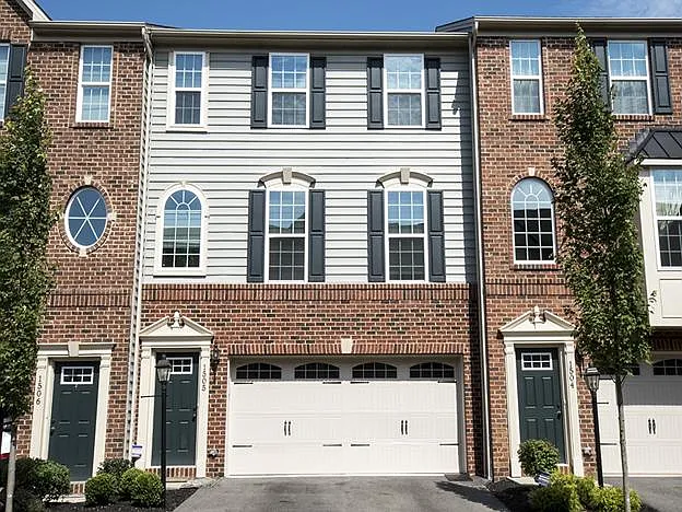 1505 Pointe View Dr