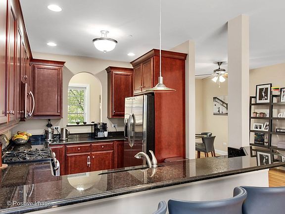 3rd image of 1209 Charleston Ct #1209