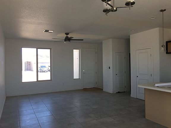 4th image of 8433 E 34th Ln