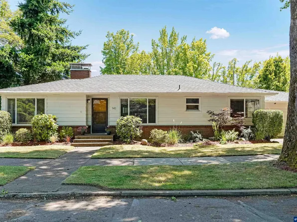 141 NW 29th St, Corvallis, OR 97330