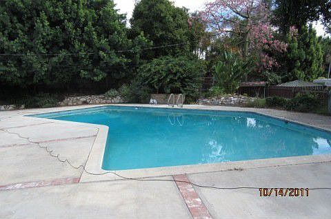 5th image of 9540 La Serna Dr
