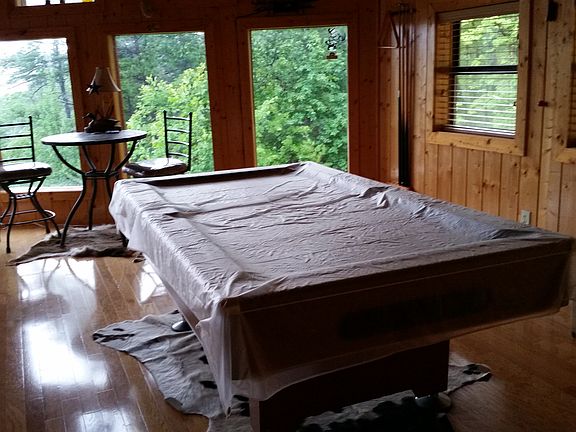 Upstairs game room