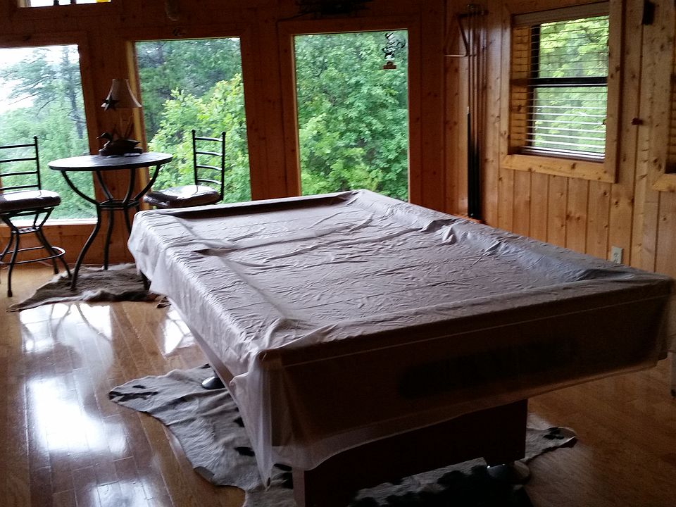 Upstairs game room