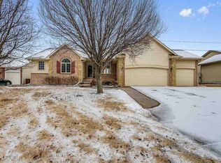 2140 S Beech St, Wichita, KS 67207