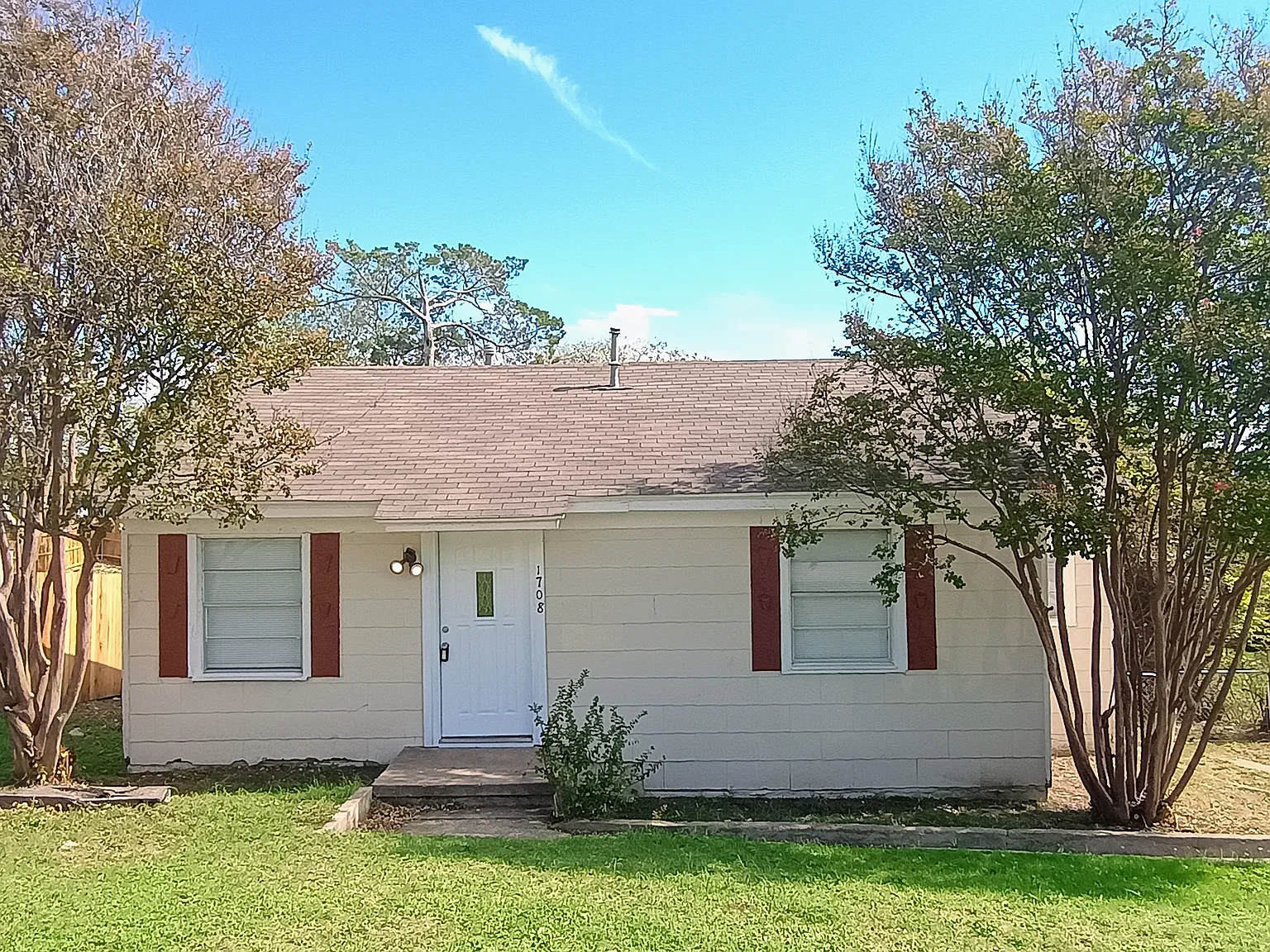 1708 Melba Ct — Photo 1