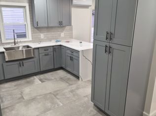 86-41 139th St FLOOR 2, Jamaica, NY 11435