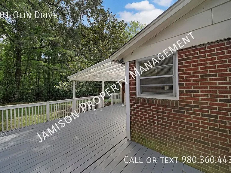 501 Olin Dr — Photo 19