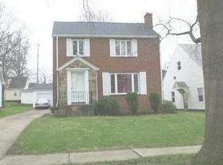 10089 Beaconsfield Dr, Parma Heights, OH 44130