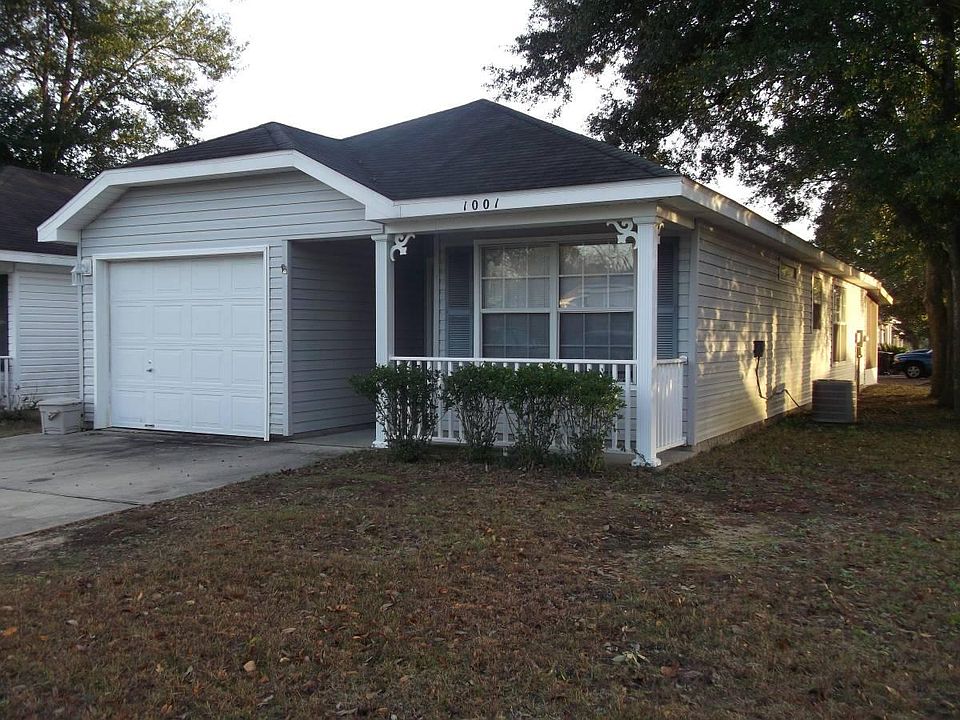 2nd image of 1001 Durgin Way