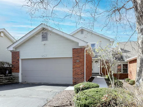 957 N Spoede Rd, Saint Louis, MO 63146