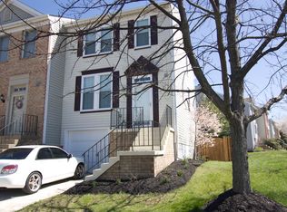 709 Dayspring Dr, Odenton, MD 21113