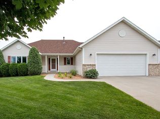 4230 York Ln NW, Rochester, MN 55901