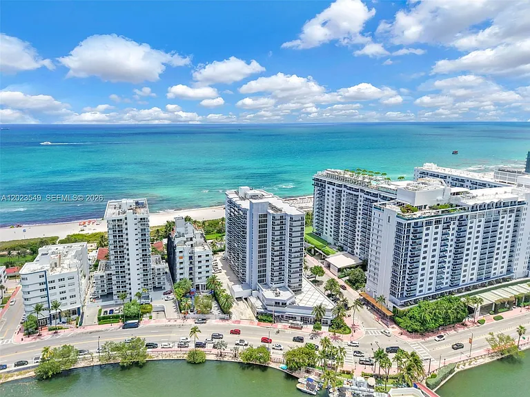 2401 Collins Ave #504 — Photo 36