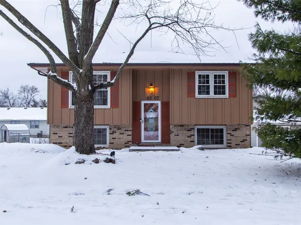 4207 Hull Ave, Des Moines, IA 50317