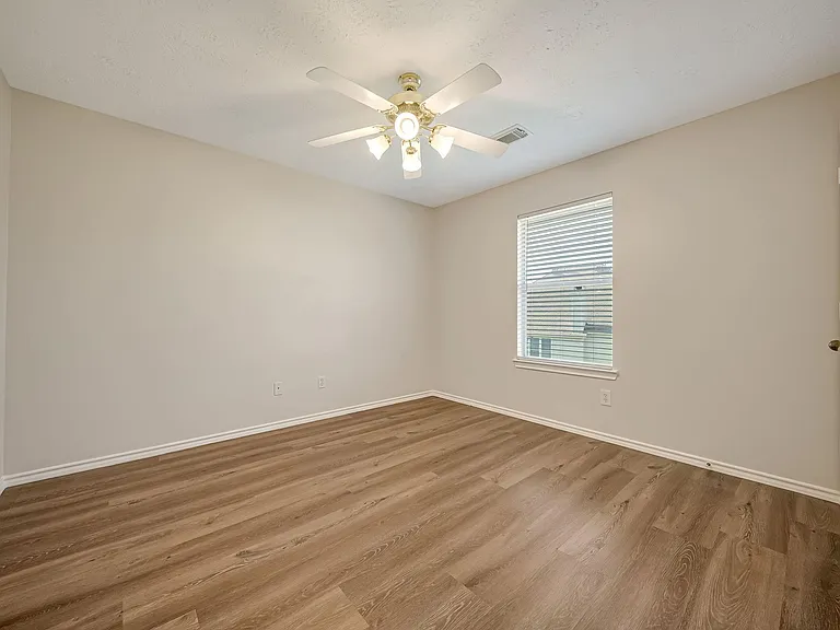 15311 Bronze Leaf Ct — Photo 16