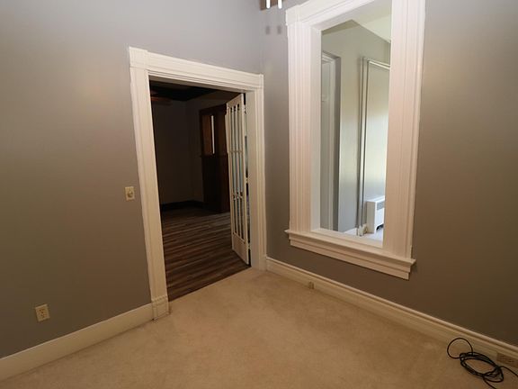 4th image of 309 Hill St #1