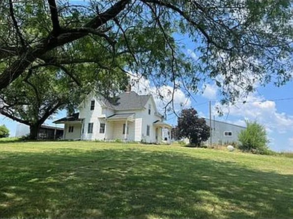 2413 225th St, Stanton, IA 51573