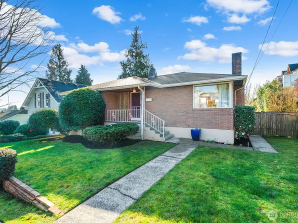 909 N 75th Street, Seattle, WA 98103