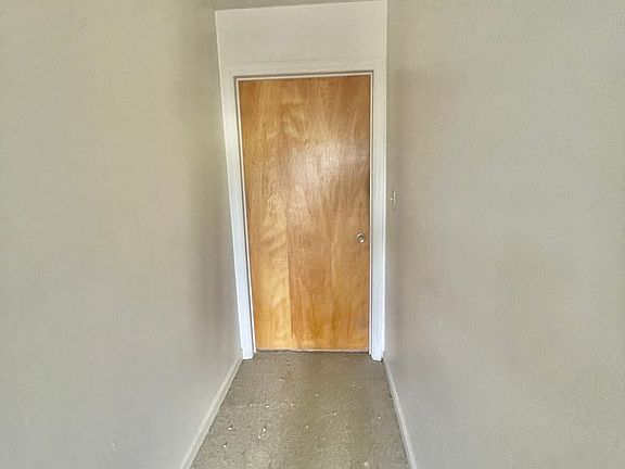 3rd image of 806 Fleming St #808.5