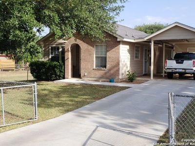 8124 S 2nd St, Somerset, TX, 78069