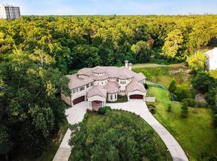 601 Crestbend Dr, Houston, TX 77042