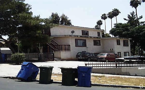 2838 w avenue 32 # 3 los angeles ca 90065
