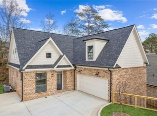 105 Cottage Gate Ln, Roswell, GA 30076