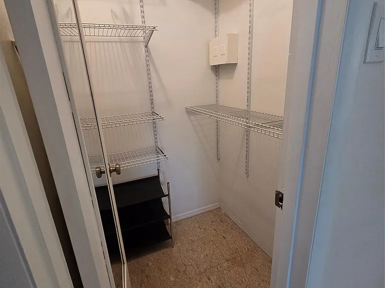 1333 E Hallandale Beach Blvd #305 — Photo 20