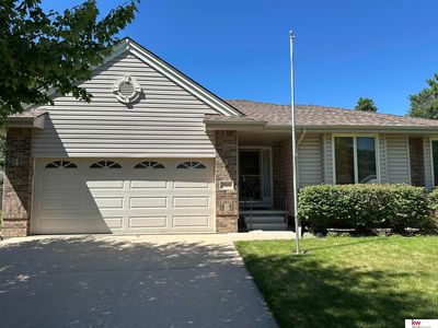 2118 Dana Ln, Papillion, NE, 68133