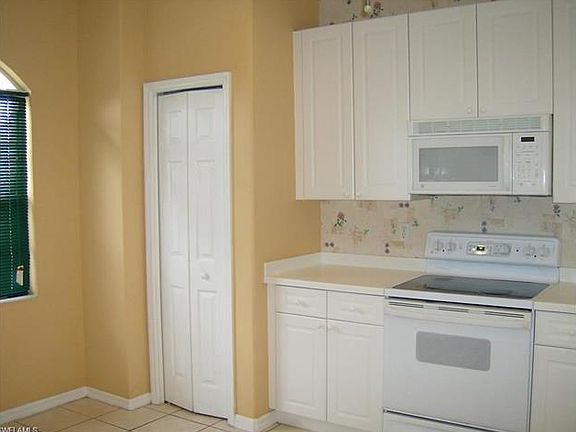 2nd image of 11178 Lakeland Cir